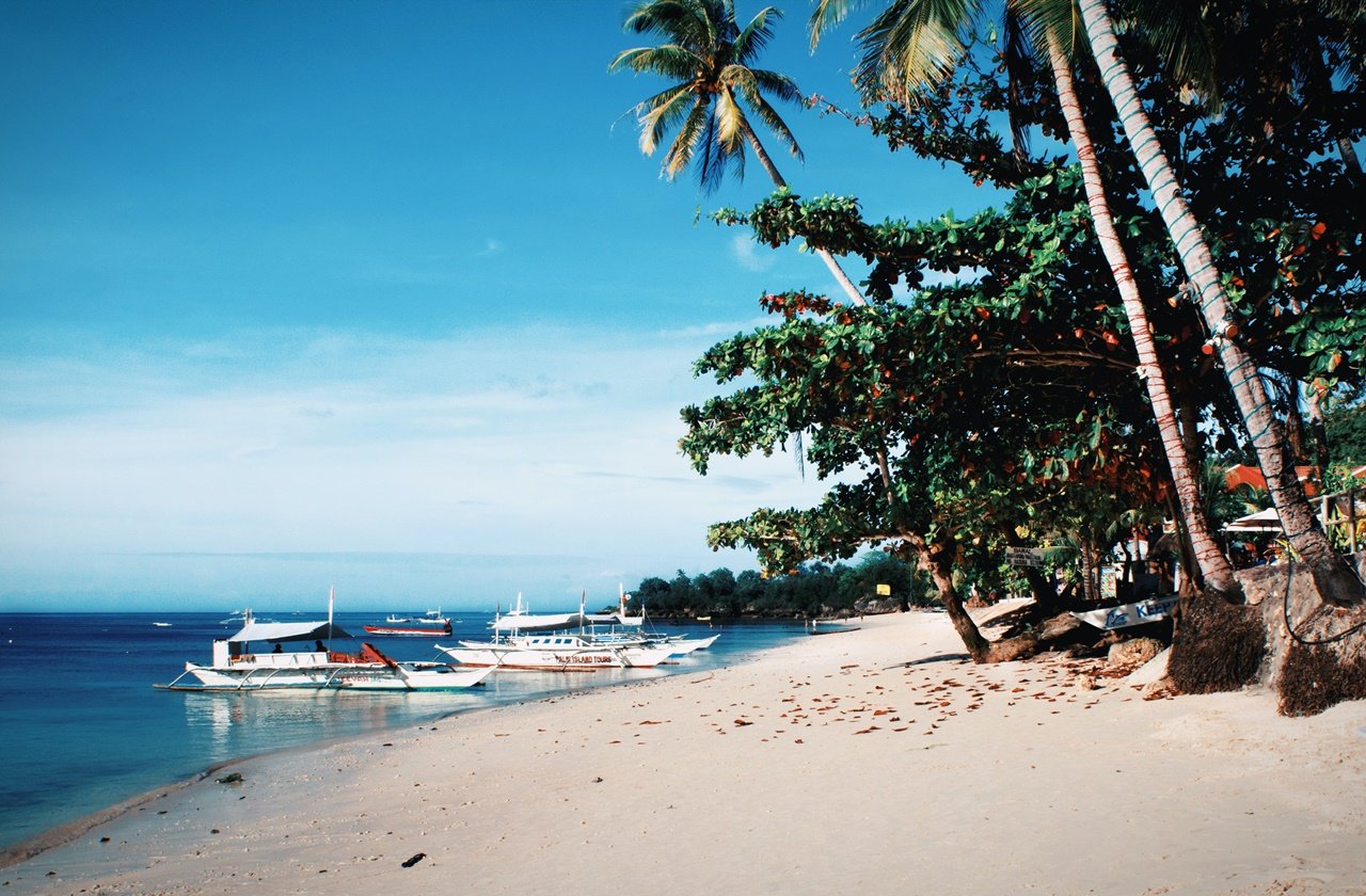 Alona Beach Shore on a beach in Bohol