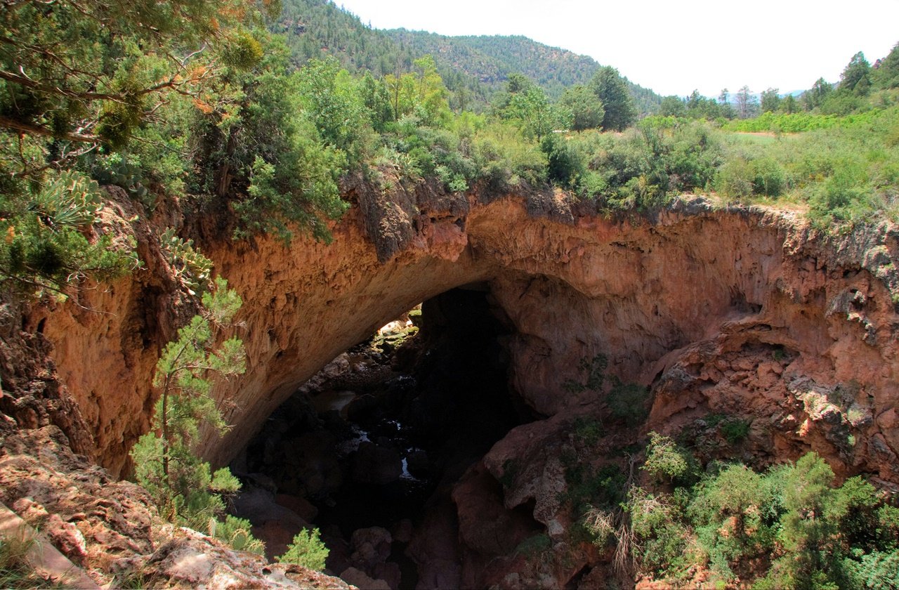 View of the travertine bridge from the Tonto Natural Bridge State Park