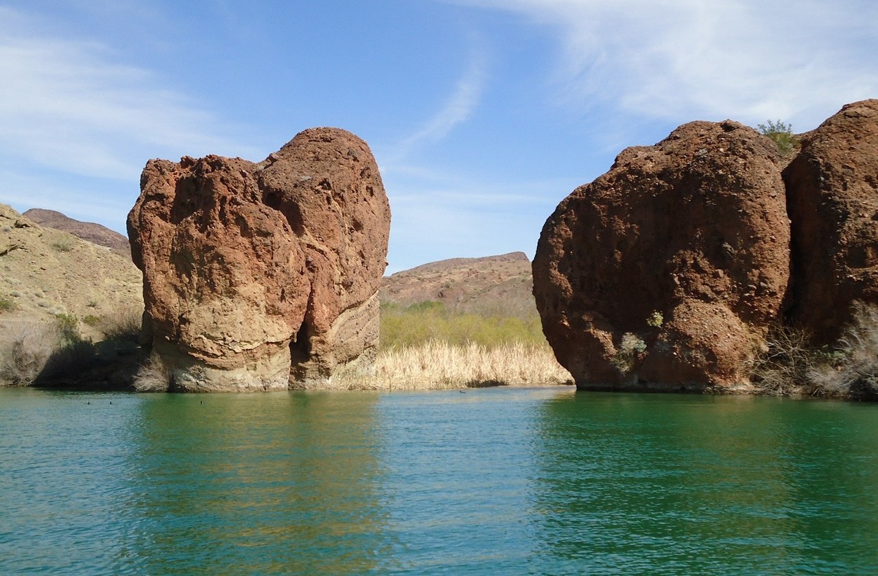 Rock formations at Lake Havasu State Park