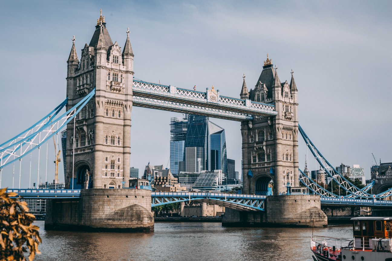 The iconic London Bridge