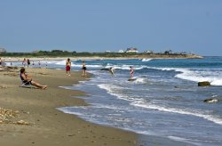 Goosewing Beach shore