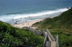 Stairs leading down to the beach in Mohegan Bluffs