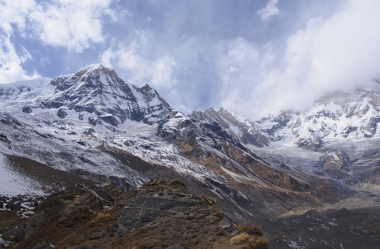 HImalayan Mountains Snow-capped Himalayan mountain range