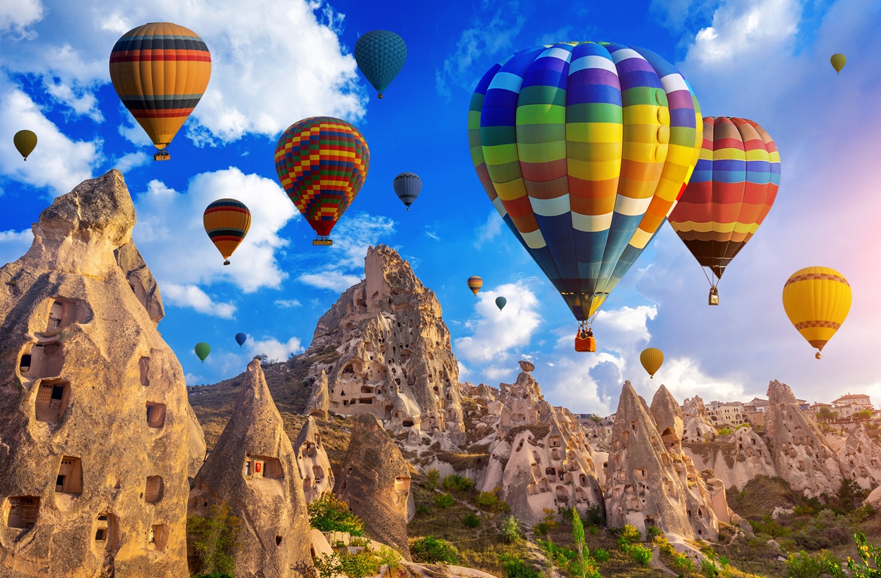 Marxistisch Woning alarm Cappadocia Hot Air Balloon Rides: A Comprehensive Guide