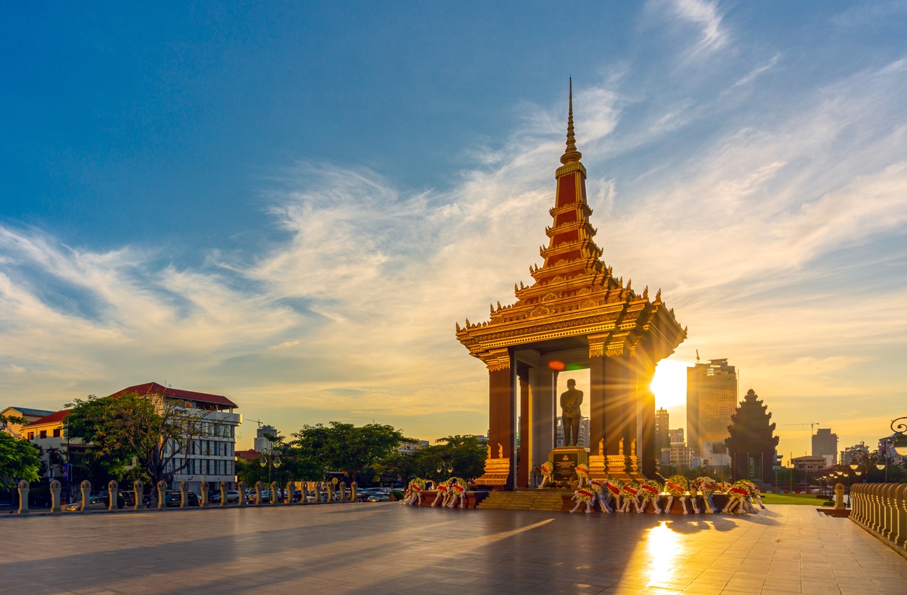 TouristSecrets | 30 Best Things to do in Phnom Penh, Cambodia
